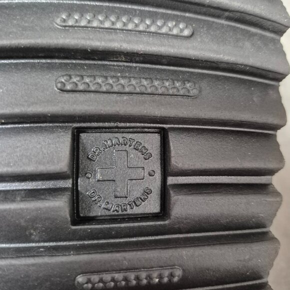 6 Dr. Martens Voss Hydro Black Air Wair Platform Sandals - Picture 10 of 13